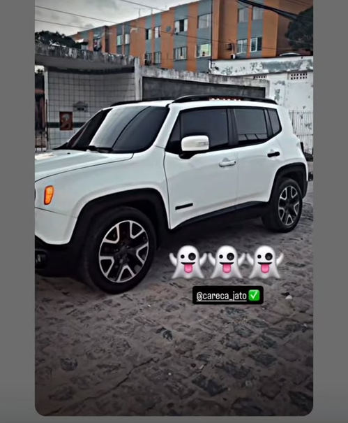 Jeep Renegade branco lavado